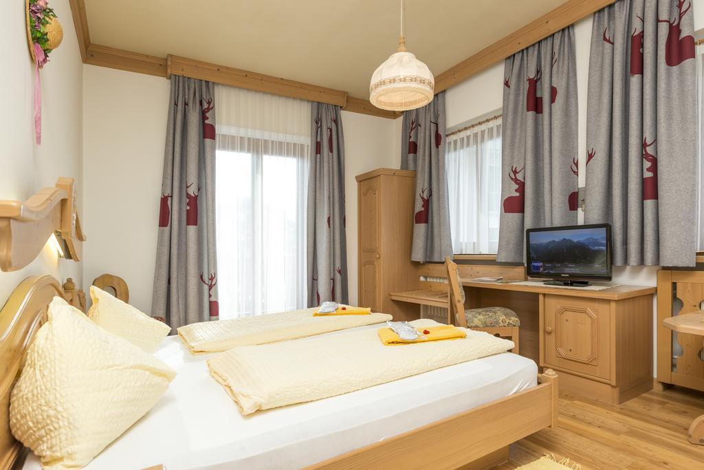 Landhotel Tharerwirt Olang Zewnętrze zdjęcie